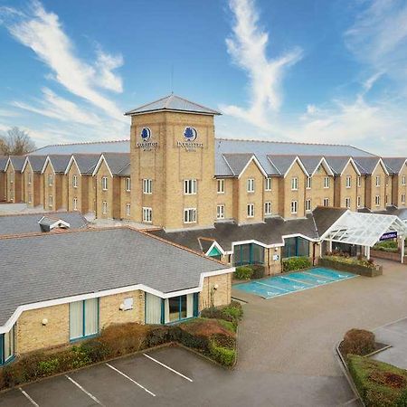 Doubletree By Hilton London Elstree Hotel บอร์แรมวูด ภายนอก รูปภาพ