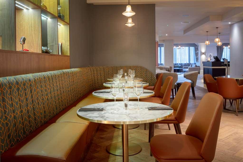 Doubletree By Hilton London Elstree Hotel บอร์แรมวูด ร้านอาหาร รูปภาพ