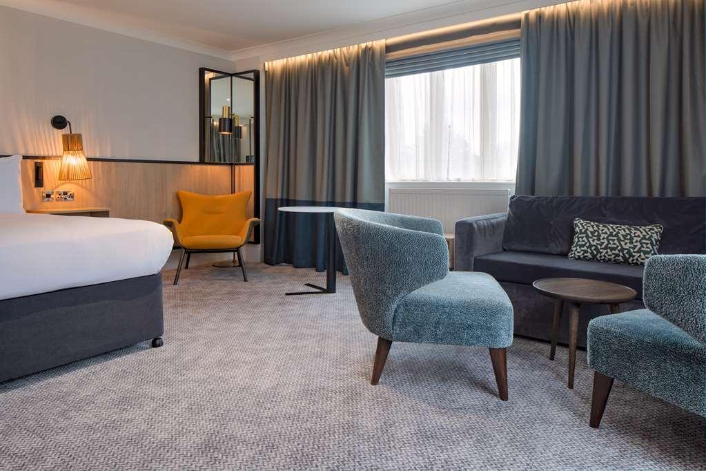 Doubletree By Hilton London Elstree Hotel บอร์แรมวูด ห้อง รูปภาพ
