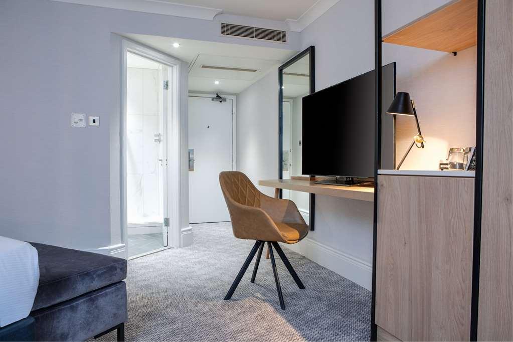 Doubletree By Hilton London Elstree Hotel บอร์แรมวูด ห้อง รูปภาพ