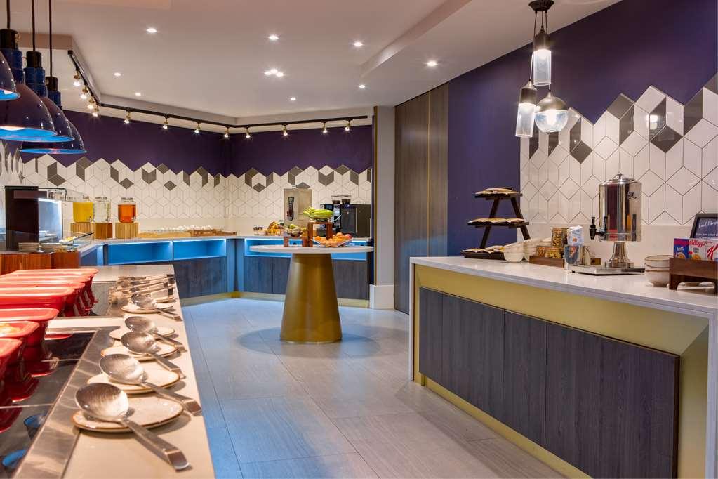 Doubletree By Hilton London Elstree Hotel บอร์แรมวูด ภายนอก รูปภาพ