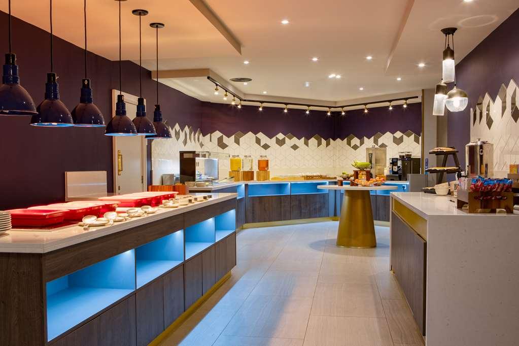 Doubletree By Hilton London Elstree Hotel บอร์แรมวูด ภายนอก รูปภาพ