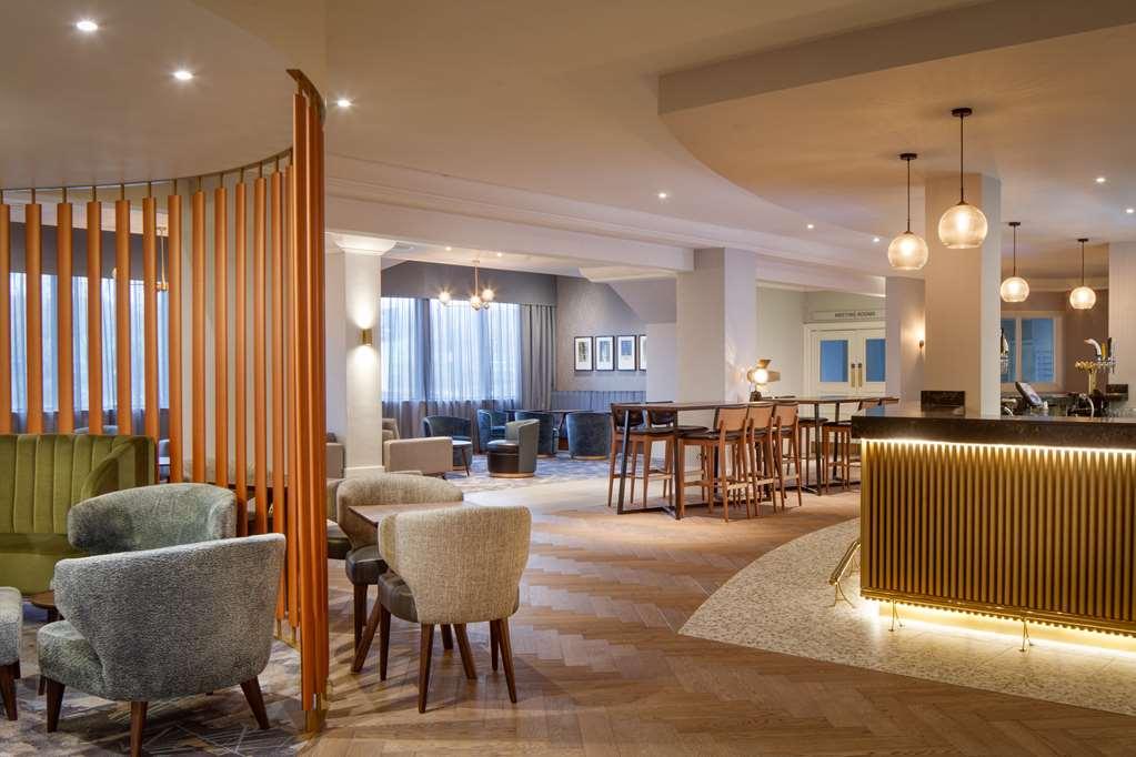 Doubletree By Hilton London Elstree Hotel บอร์แรมวูด ร้านอาหาร รูปภาพ