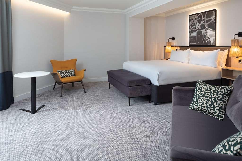 Doubletree By Hilton London Elstree Hotel บอร์แรมวูด ห้อง รูปภาพ