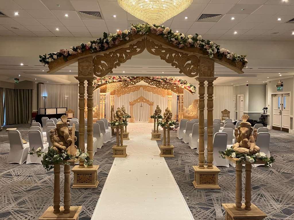 Doubletree By Hilton London Elstree Hotel บอร์แรมวูด สิ่งอำนวยความสะดวก รูปภาพ